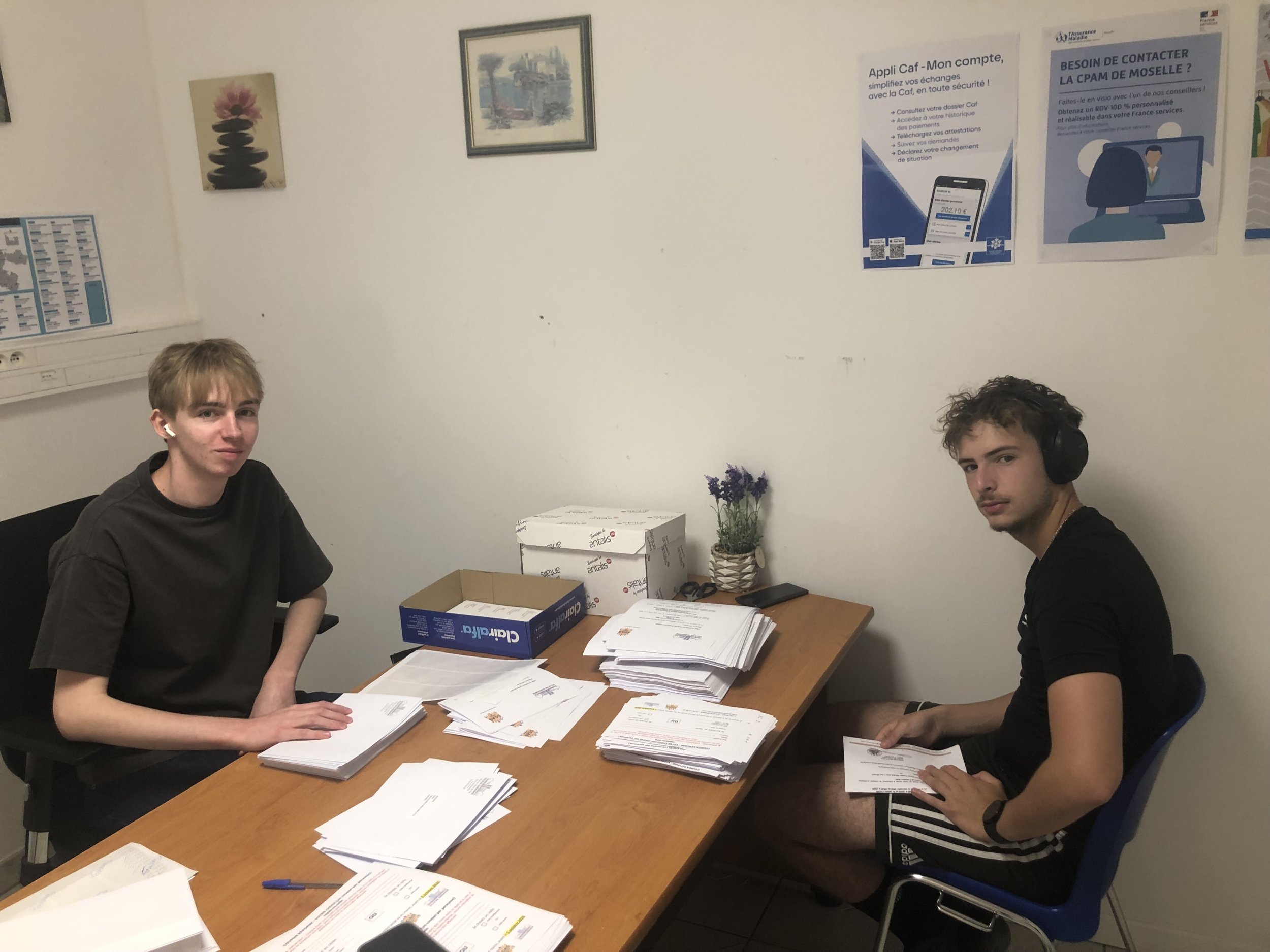 Les stagiaires au travail 